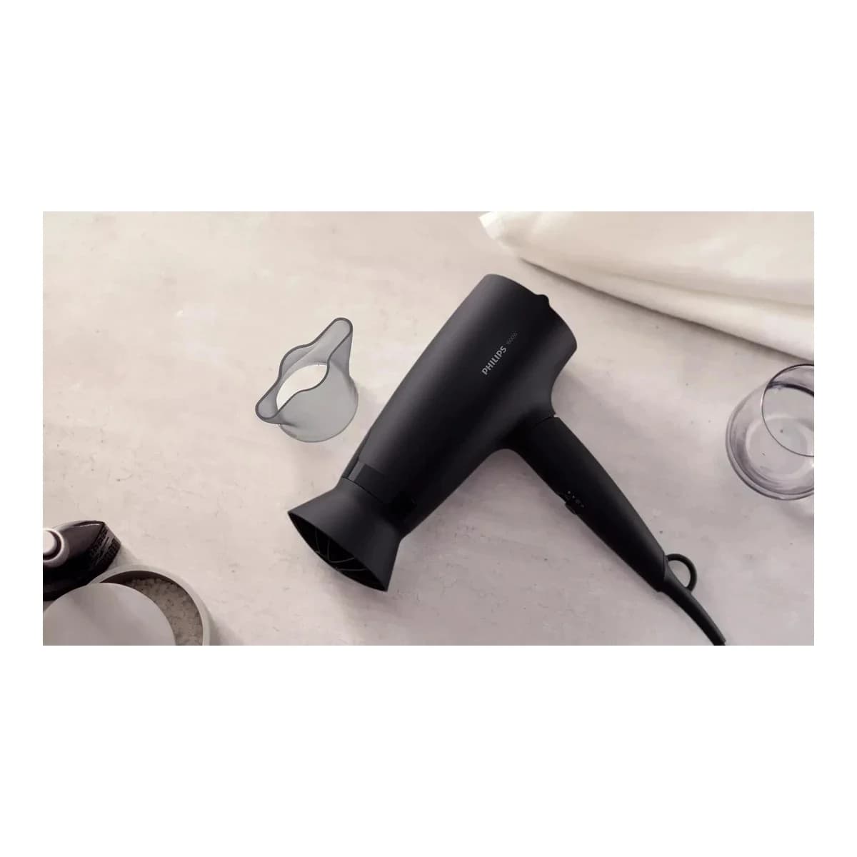 PHILIPS Fen BHD30810 1600W sa ThermoProtect dodatkom
