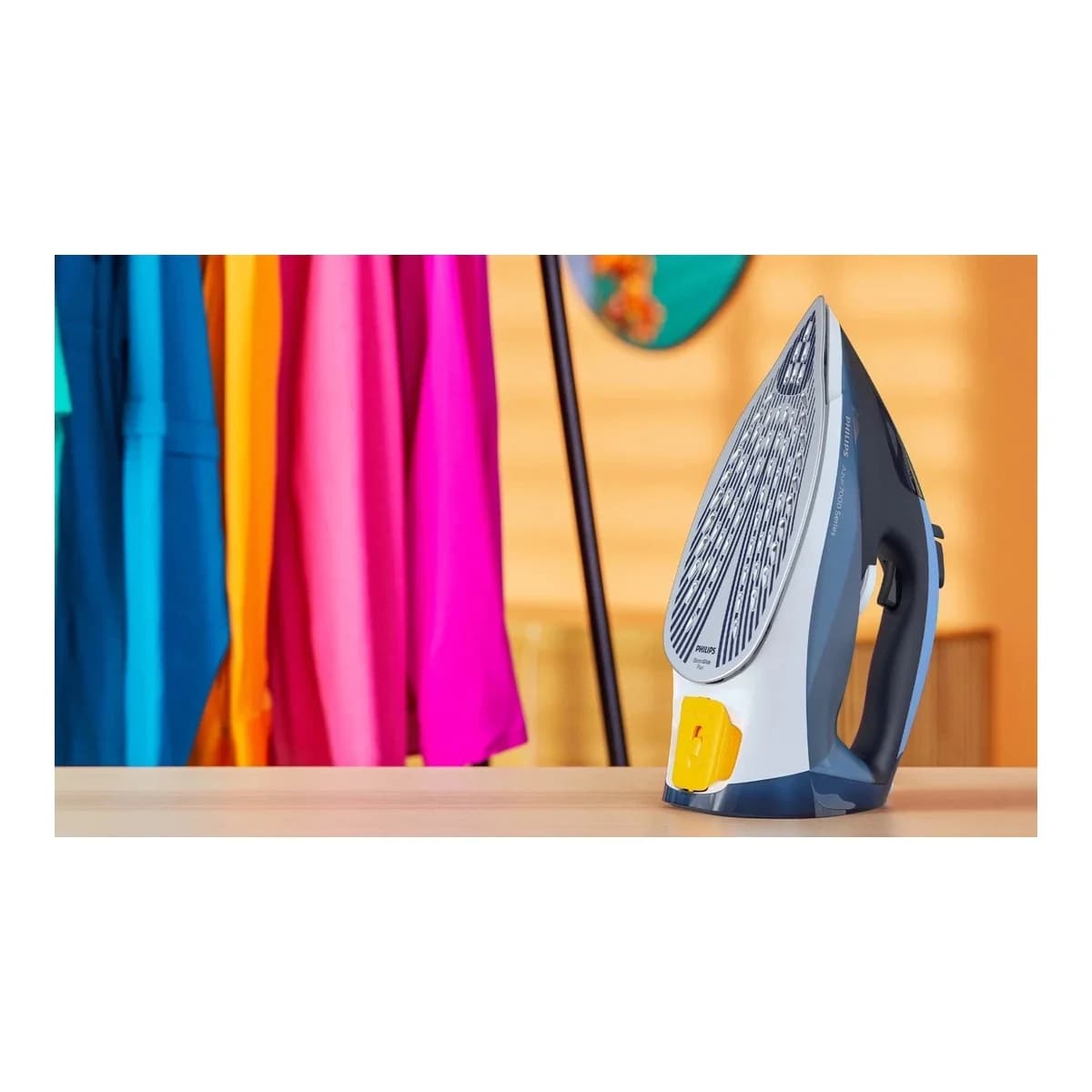 PHILIPS Pegla DST7020/20 Azur 2800W SteamGlide Elite