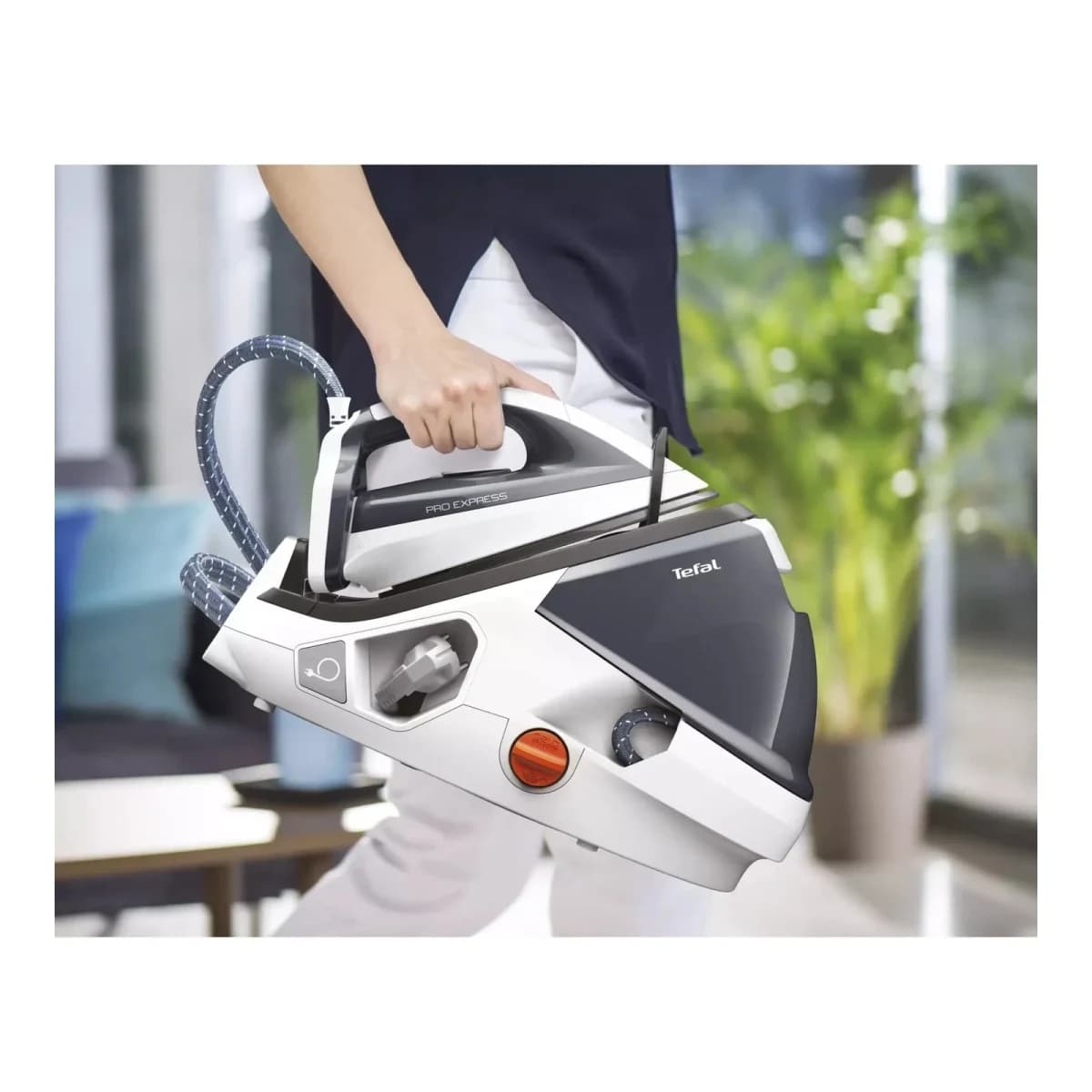 TEFAL Parna postaja GV8711E0, Steam Boost 300 g/min, Neprekidna para, Automatsko isključivanje