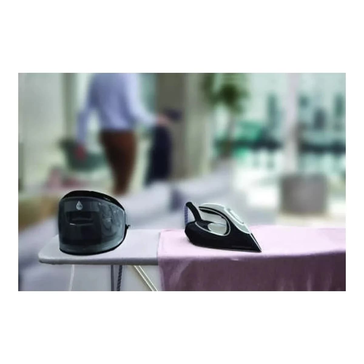TEFAL Parna stanica SV8062E0, 2800 W, Udar pare 450 g/min, Vertikalno peglanje, Automatsko isključivanje