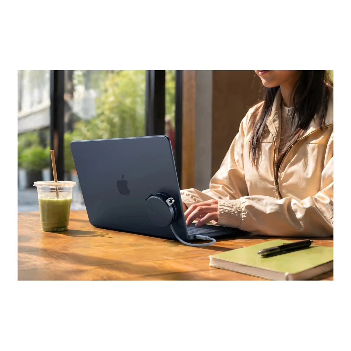 SATECHI USB-C Hub On-the-Go 5-in-1, HDMI 4K 60Hz, USB-C PD 60W, SD čitač kartica, Indigo