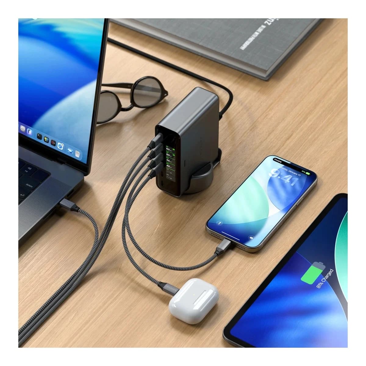 SATECHI Stolni punjač ChargeView, 240W, 6xUSB-C, Space Black