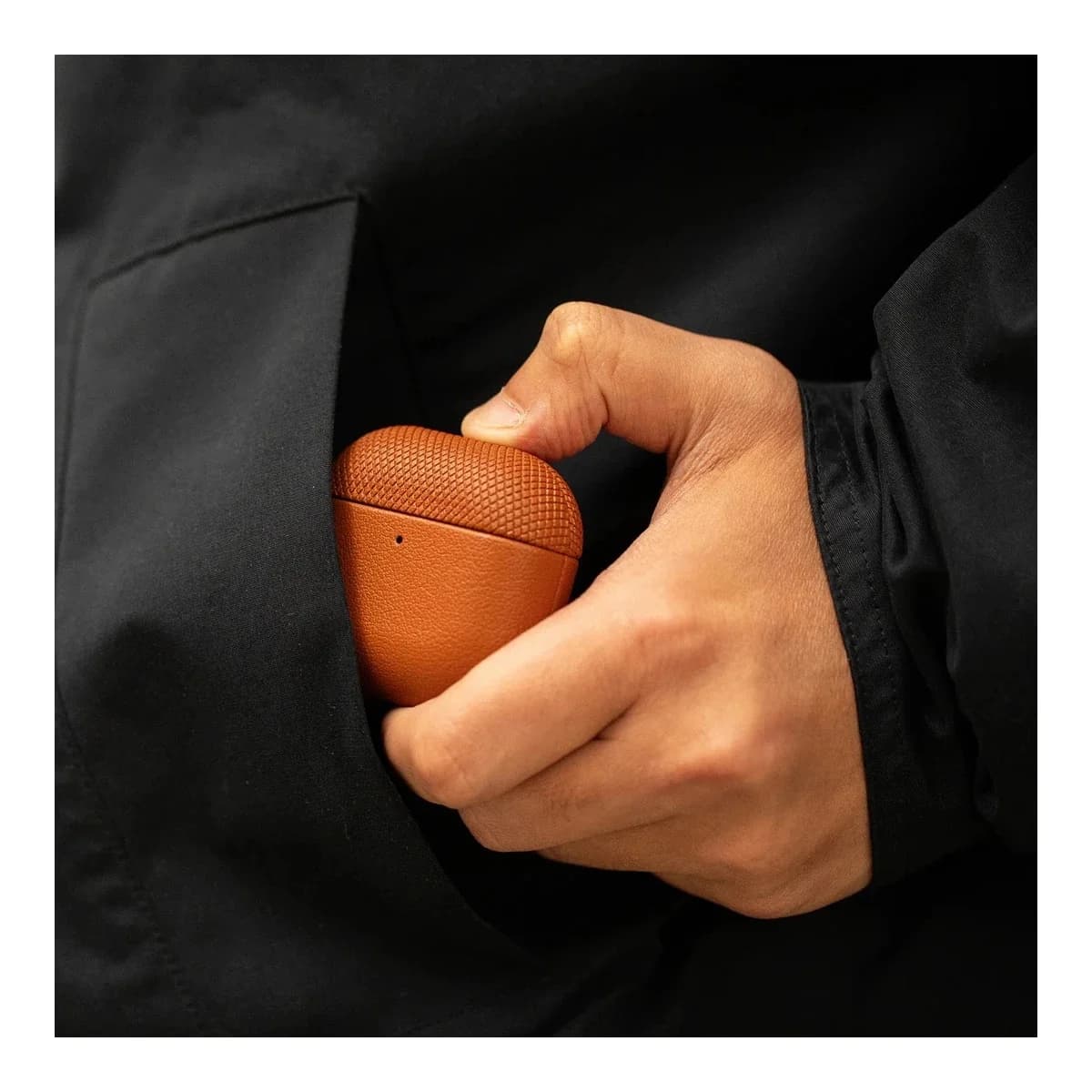 NATIVE UNION Futrola za AirPods 4 (Re)Classic, Tan