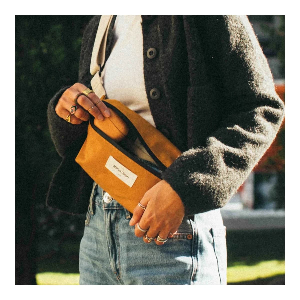 NATIVE UNION Torbica WFA Crossbody Pouch, Kraft bojа