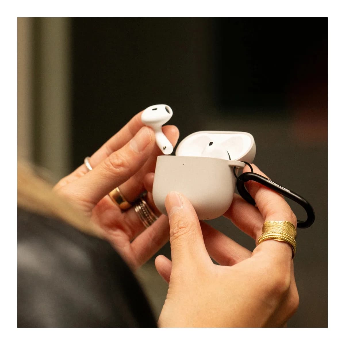 NATIVE UNION Futrola Active Case za AirPods 4, Sandstone