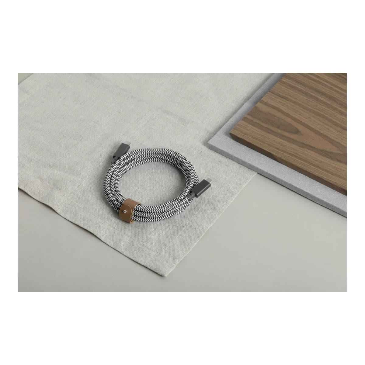 NATIVE UNION Kabel Belt Cable USB-C to USB-C-Pro, 240W, 2,4 m, Zebra