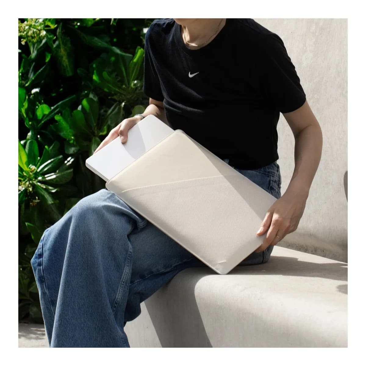 NATIVE UNION Torbica Stow Slim Sleeve For MacBook 13/14, Sandstone