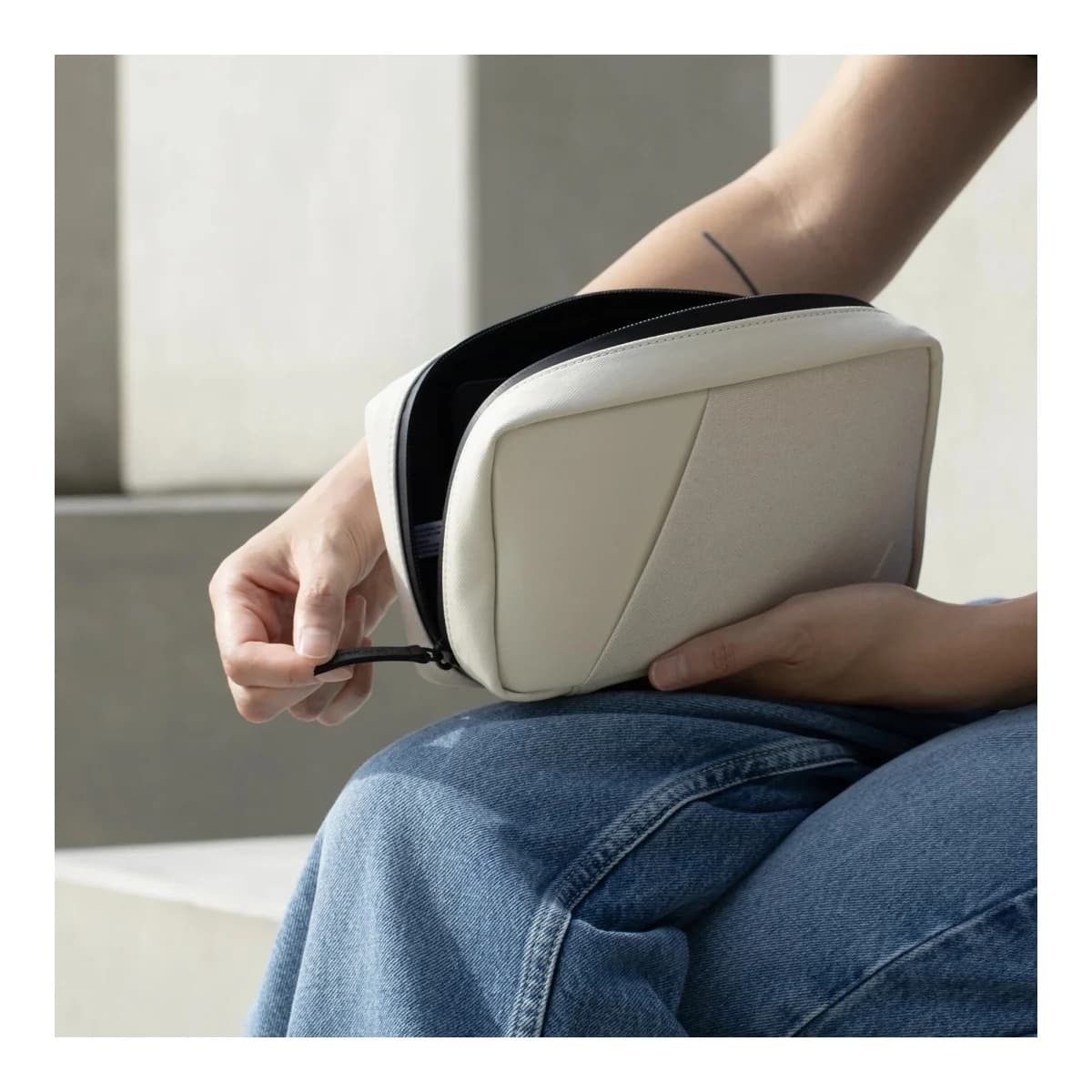 NATIVE UNION Organizer Pouch Stow Fabric V2, Sandstone