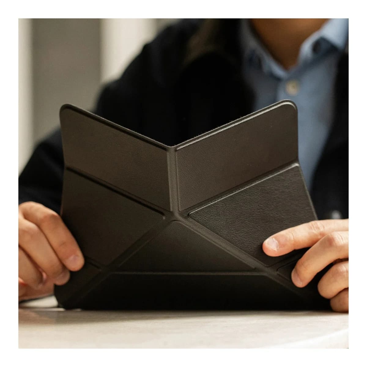 NATIVE UNION Futrola za iPad Air 13", Active Case, Crna