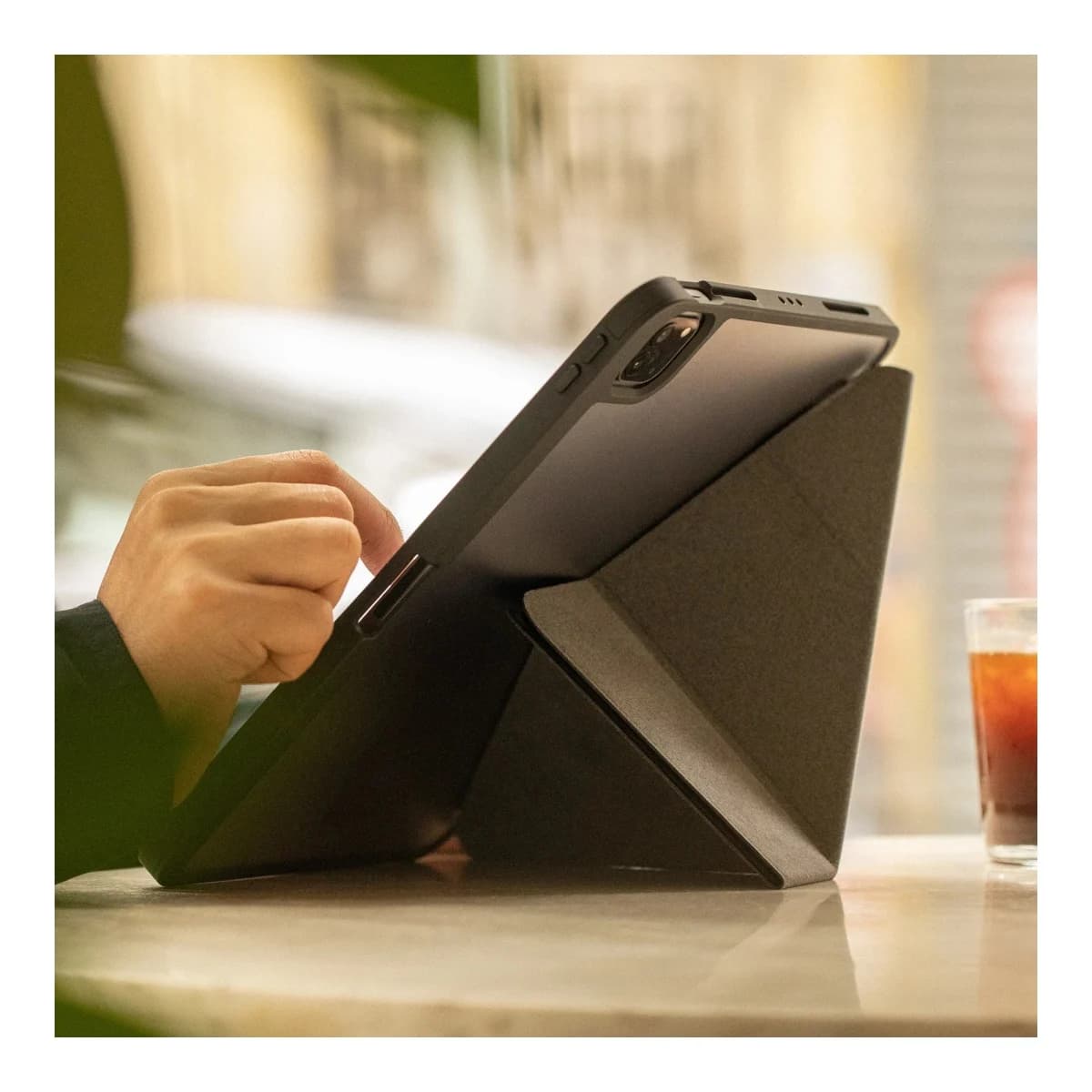 NATIVE UNION Futrola Active Case, za iPad 10.9-inčni, Crna
