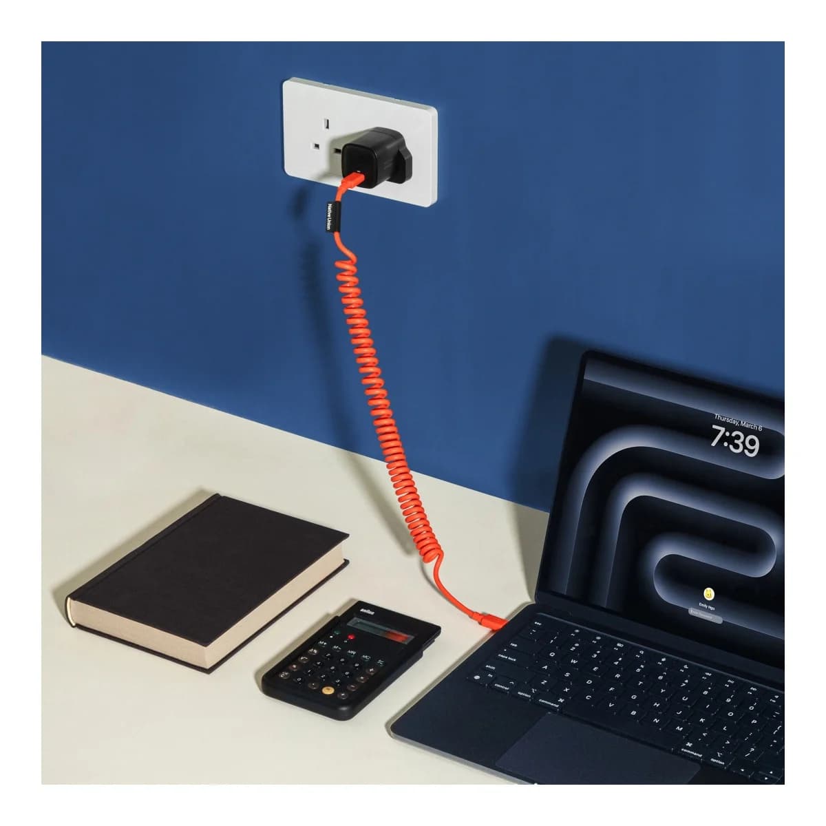 NATIVE UNION Kabel Pop Cable, USB-C na USB-C, 2,4 m, 60 W, Alarm Red