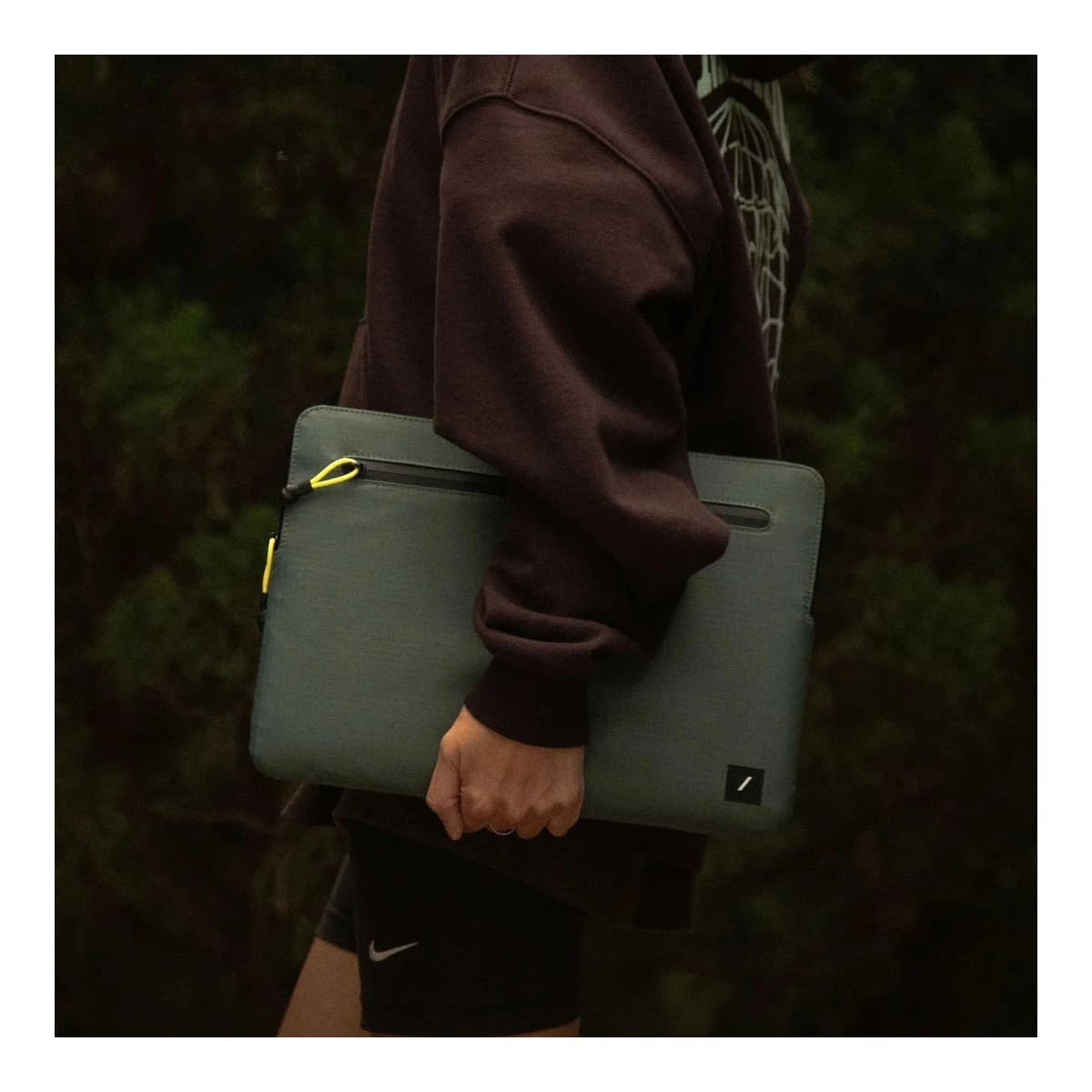 NATIVE UNION Navlaka Ultralight Sleeve, za MacBook 13", Slate Green