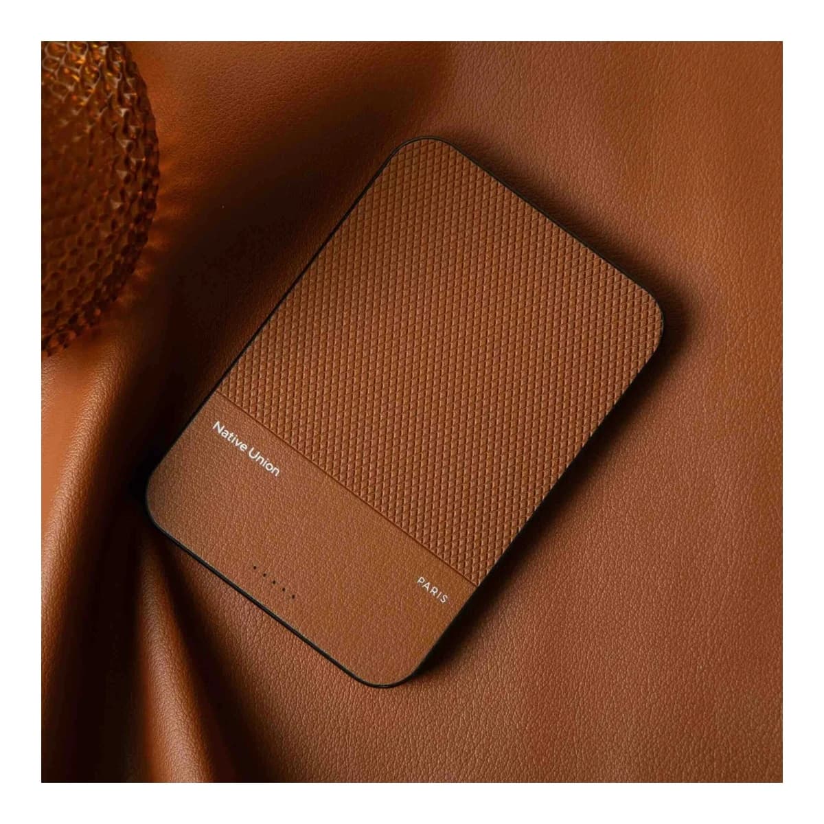 NATIVE UNION Power Bank (Re)Classic, 5000mAh, Qi2, Tan