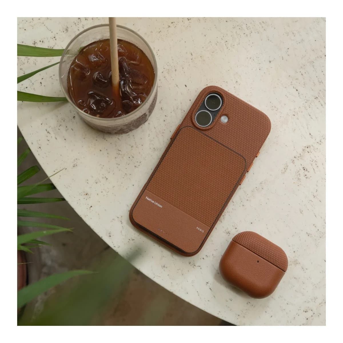 NATIVE UNION Power Bank (Re)Classic, 5000mAh, Qi2, Tan