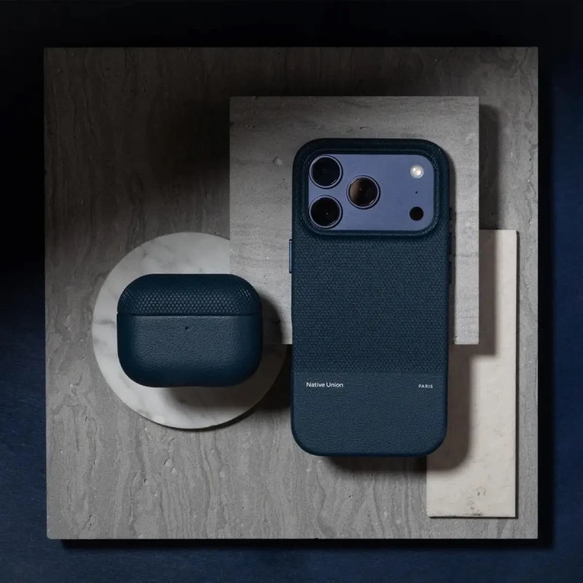 NATIVE UNION Maska (Re)Classic Case za iPhone 18 Pro Max, Navy