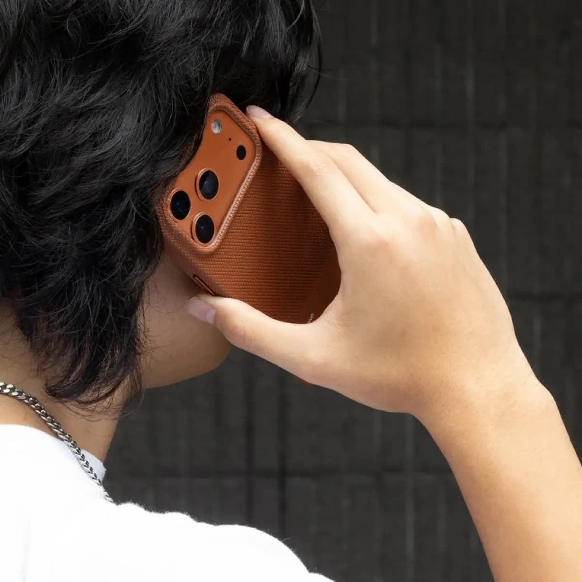NATIVE UNION Maskica (Re)Classic za iPhone 18 Pro Max, Tan